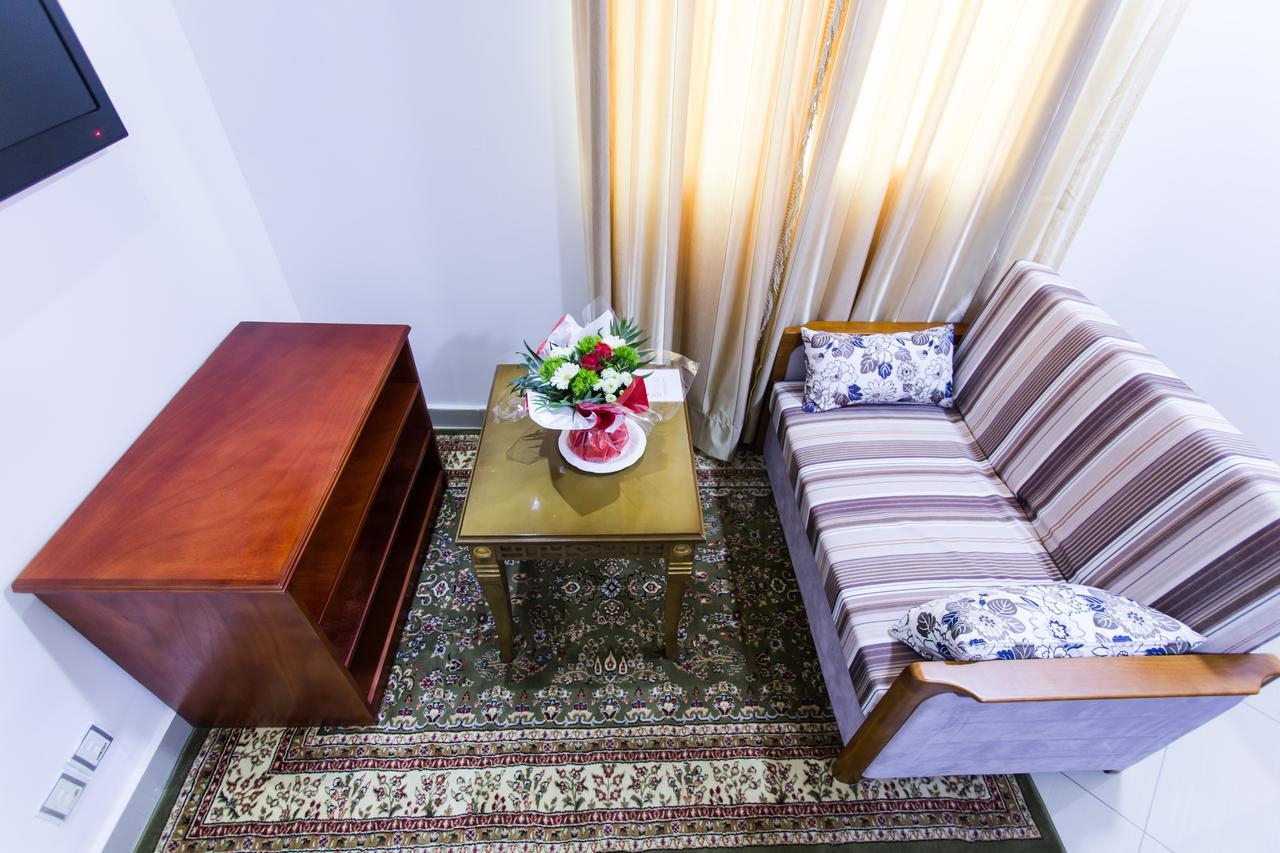 Residence Hoteliere Le Jomonia Libreville Ngoại thất bức ảnh
